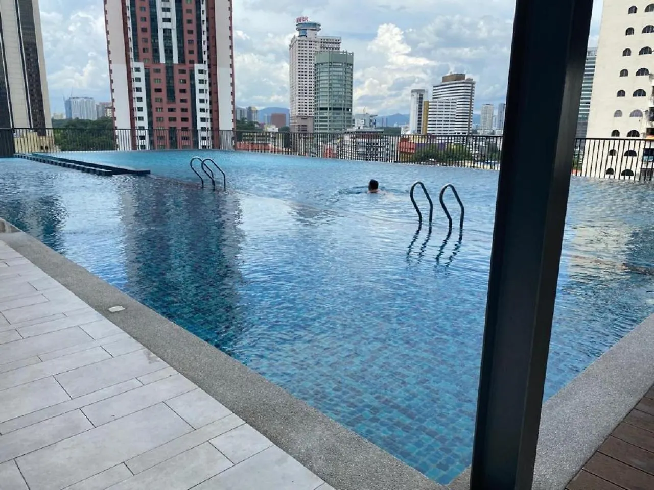 Kl Chambers Service Suite 쿠알라룸푸르 아파트
